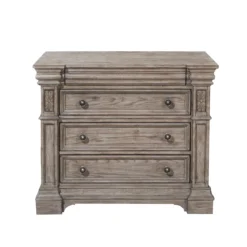 Kingsbury 4-Drawer Bachelor's Chest